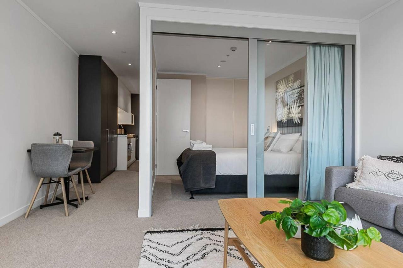 Beautifully Modern Brand New Central Apartment オークランド エクステリア 写真